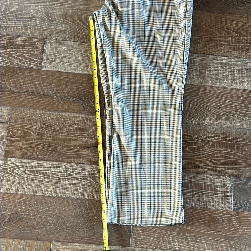Cabi Tribute Plaid Trousers - Picture 5 of 8